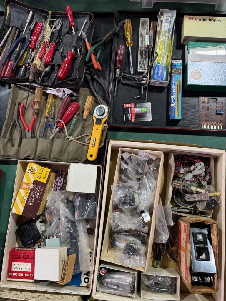 横浜市戸塚区で真空管ラジオ・オーディオ出張買取｜アンプ・スピーカー